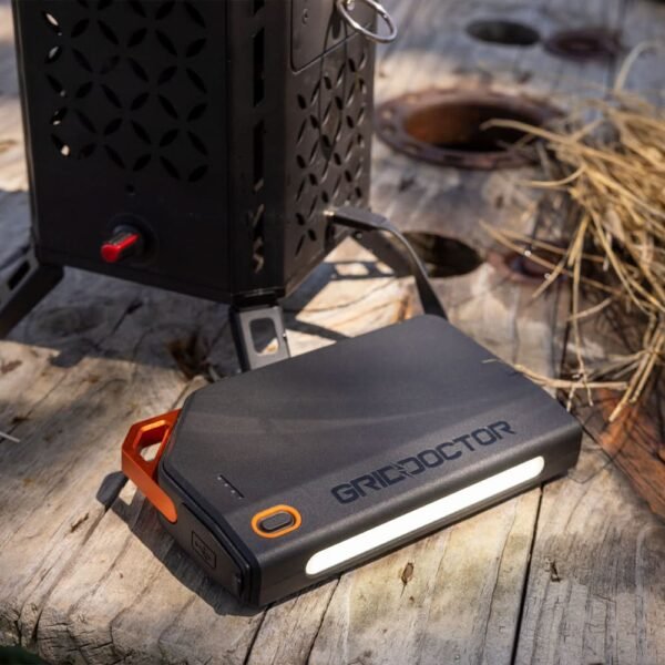 65W Power Bank w/ 15W Solar Panel by Grid Doctor - 图片 4