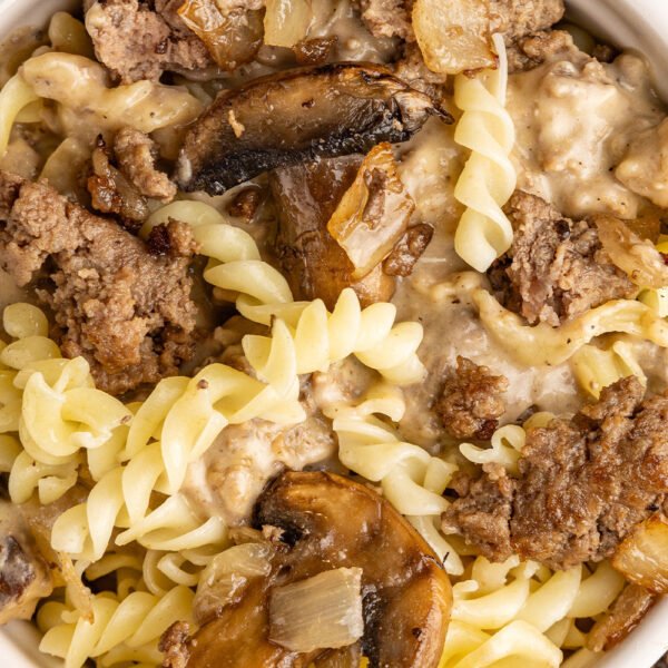 Beef Stroganoff Pouch by Beyond Outdoor Meals (710 calories, 2 servings) - 图片 3